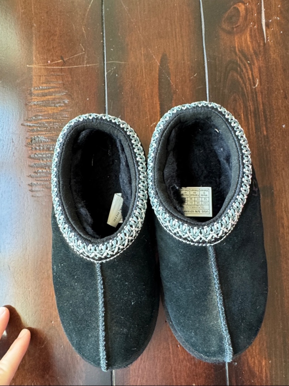UGG Black Suede Slip-On Shearling Clog with Embroidered Collar - Picture 2 of 6